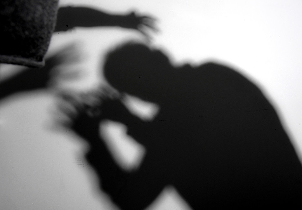 Eivor Nilsson, 51, misshandlad och rånad på valpar Eivor Nilsson, 51, misshandlad och rånad på valpar