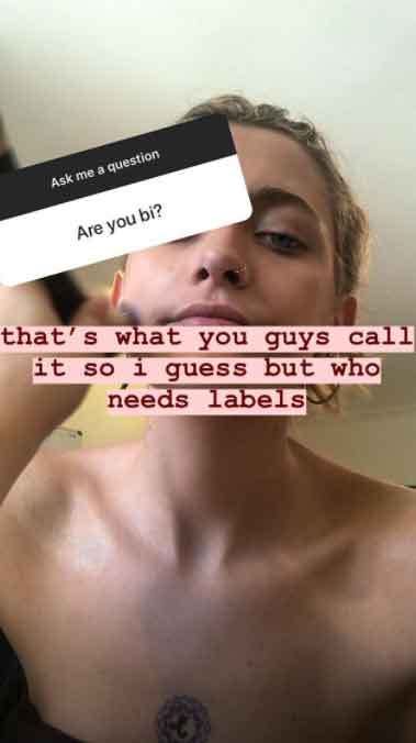 Paris Jackson med en fråga på instagram. Paris Jackson med en fråga på instagram.