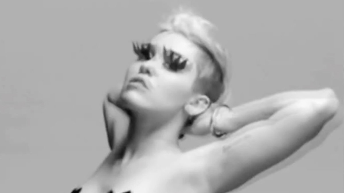 Mileys S&M-film kommer att visas på en porrfestival i New York. 