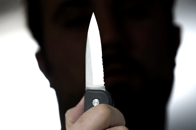 Knivmannen visade upp sig på Facebook efter mordförsöket. "Kom och ta mig", skrev han i sin statusuppdatering - med adress polisen.