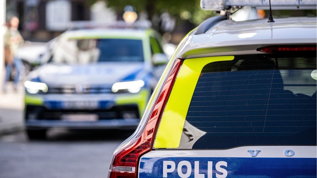 15 flera skolor håller stängt efter hot