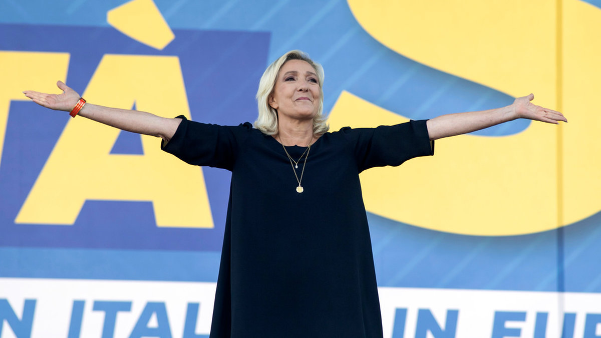 Franska ytterhögerns ledare Marine Le Pen på ett möte med italienska systerpartiet Lega. Arkivfoto.