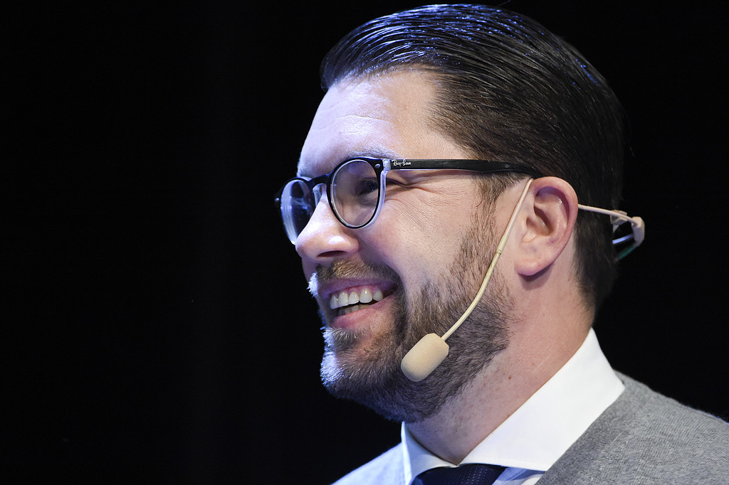 Jimmie Åkesson är Sverigedemokraternas partiledare. Jimmie Åkesson är Sverigedemokraternas partiledare.