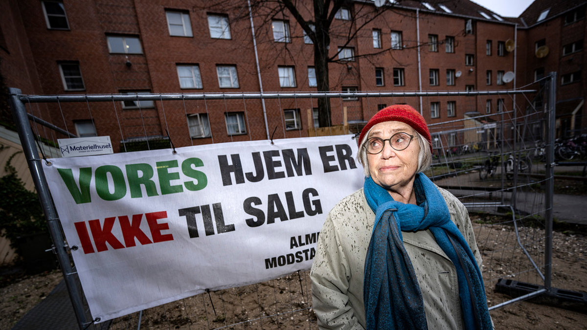 Lisbeth Saugmann framför seniorkollektivet.