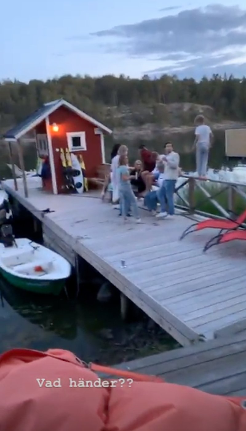 Biancas midsommar spenderades på norra Lagnö. Biancas midsommar spenderades på norra Lagnö.