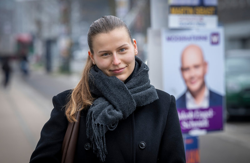 För Emilija Ruta, ursprungligen från Lettland, var det klurigt att komma fram till hur hon skulle rösta.