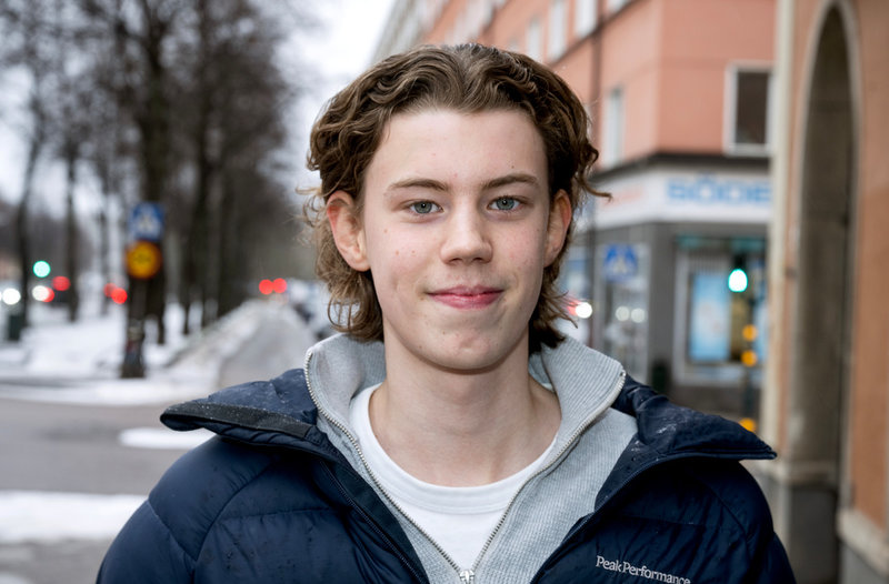 Det förekommer ofta i klassrummet att folk har energidryck med sig, säger Noel Sjöstedt, 18.