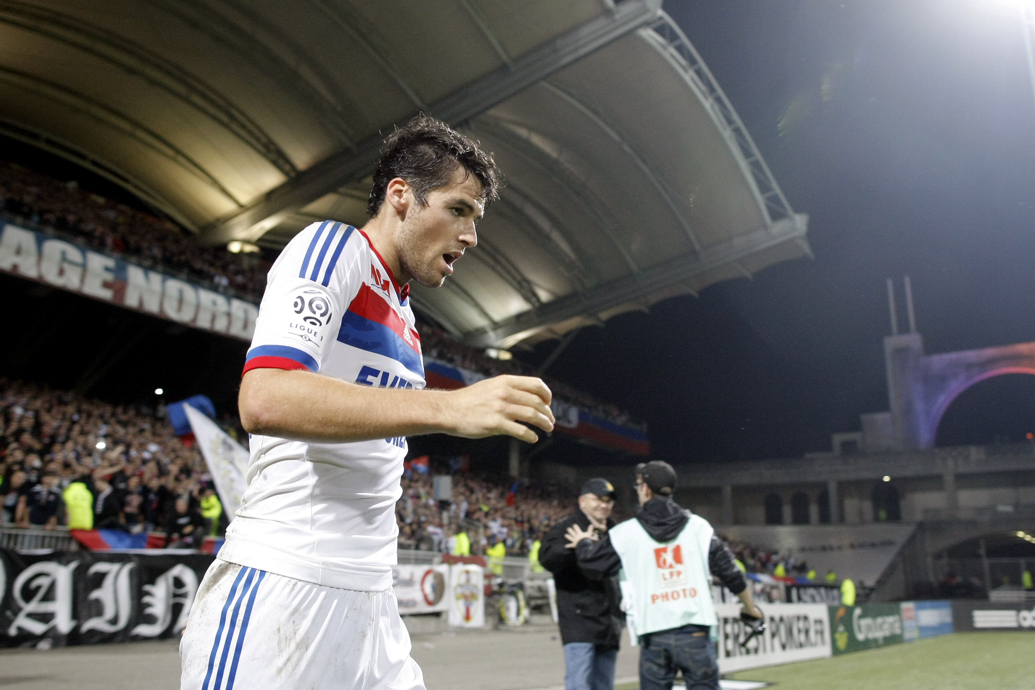 På mittfältet togs Yoann Gourcuff (Lyon) ut - en spelare som var mäkta impopulär under VM i Sydafrika. Han får sällskap av: På mittfältet togs Yoann Gourcuff (Lyon) ut - en spelare som var mäkta impopulär under VM i Sydafrika. Han får sällskap av: