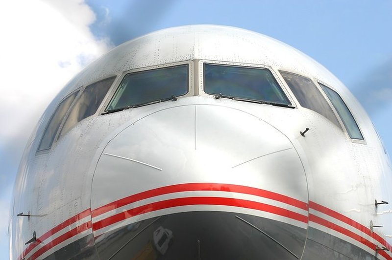 Fronten på ett flygplan. Fronten på ett flygplan.