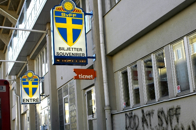 SvFF motarbetar supporterkulturen i Sverige.