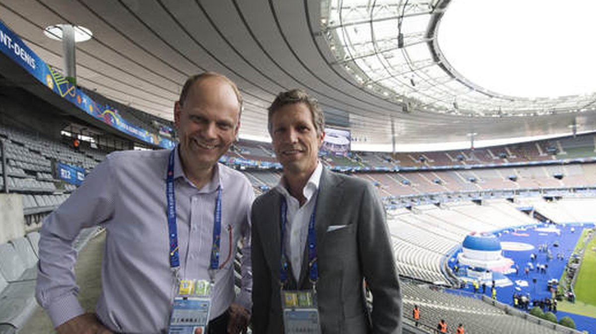 Lasse Granqvist och Jens Fjällström kommenterar matchen från Stade de France. 