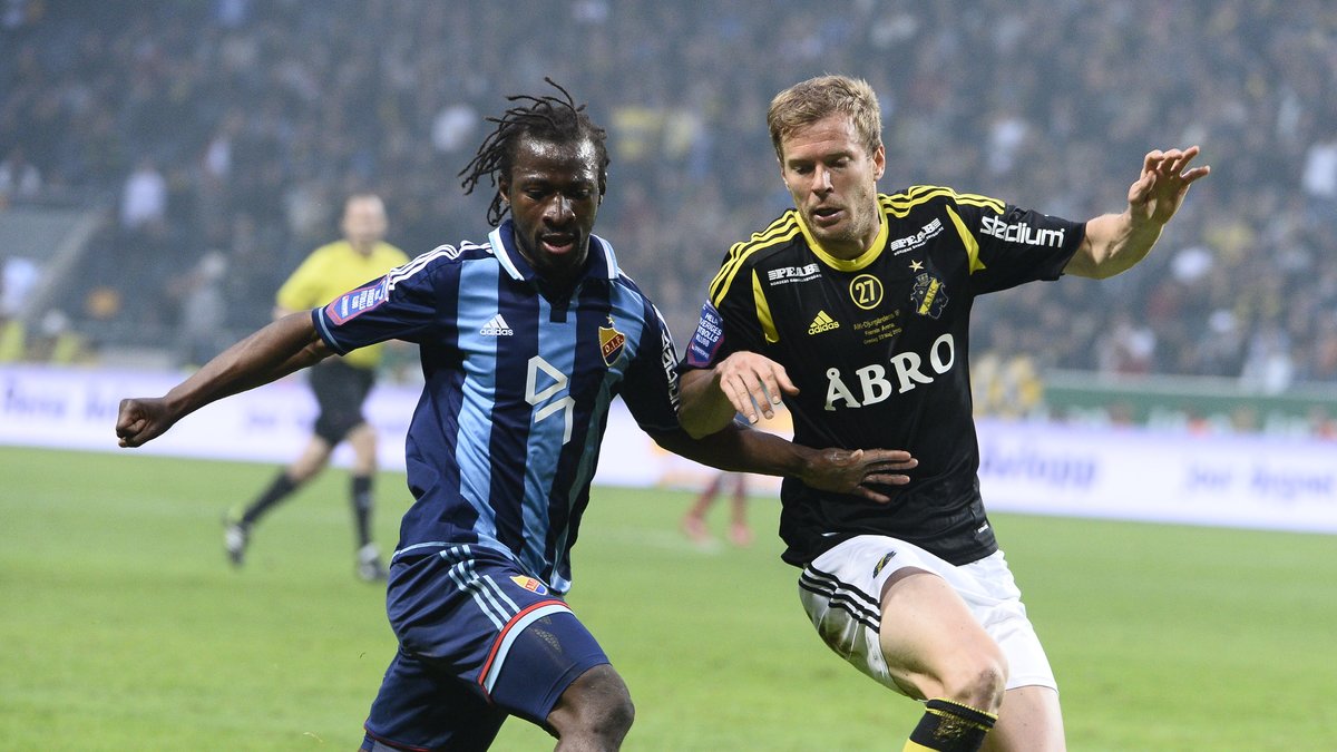 Jawo kommer att diskutera sin framtid med Elfsborg och Djurgården i november. 
