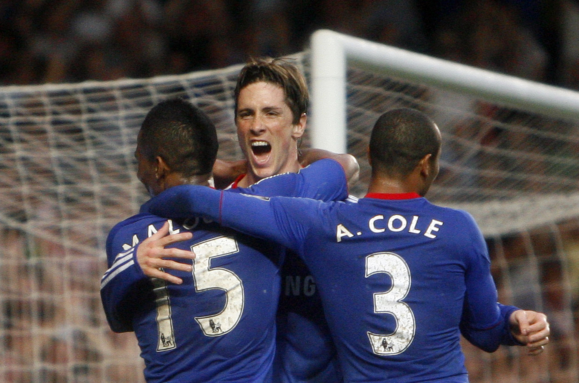 Fernando Torres firar sitt första mål i Chelsea.
