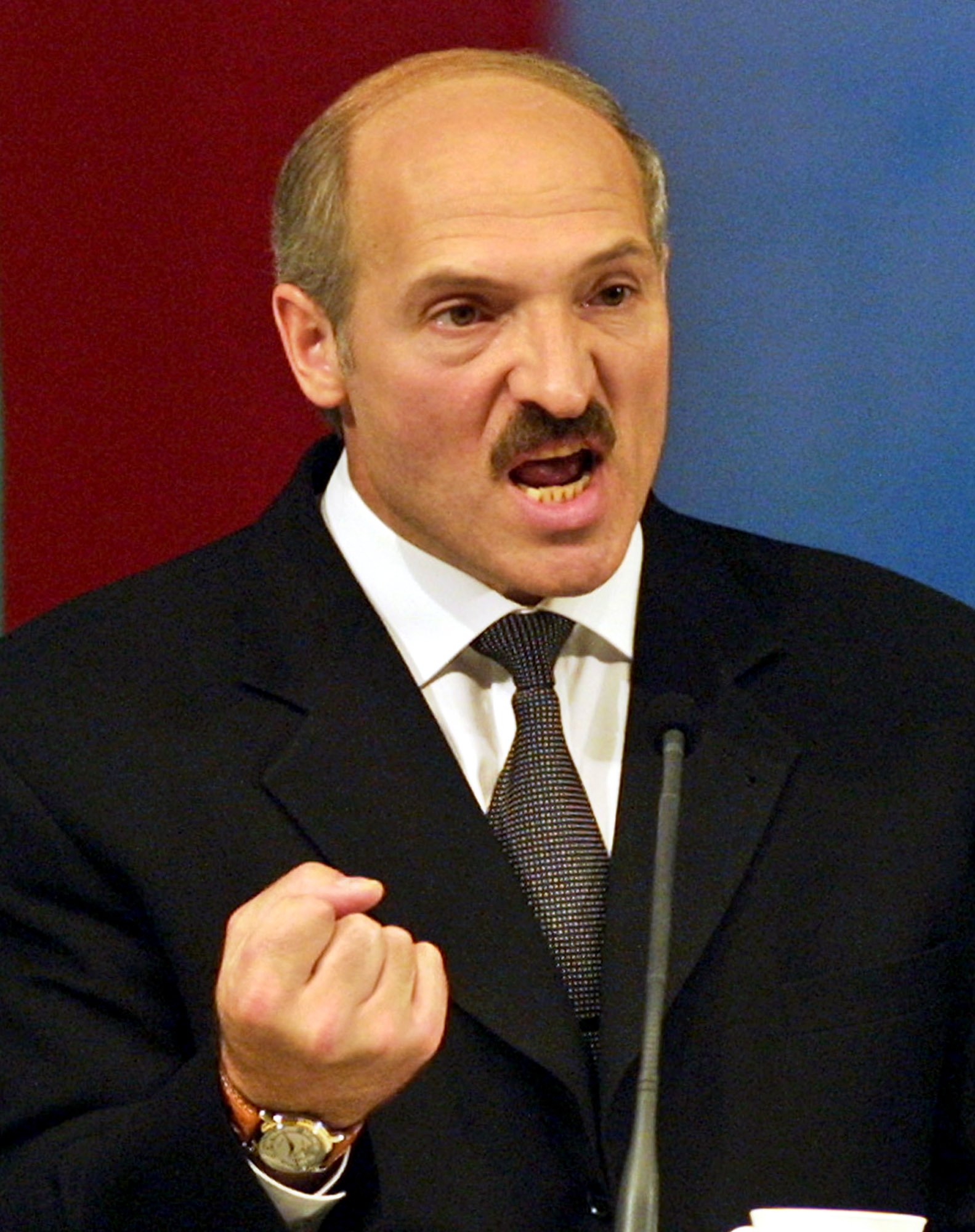 "Kozyol" säger Lukasjenko om Barroso.