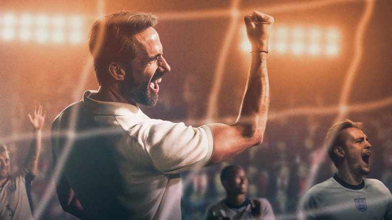 Joseph Fiennes som Englands förbundskapten Gareth Southgate i "Dear England".