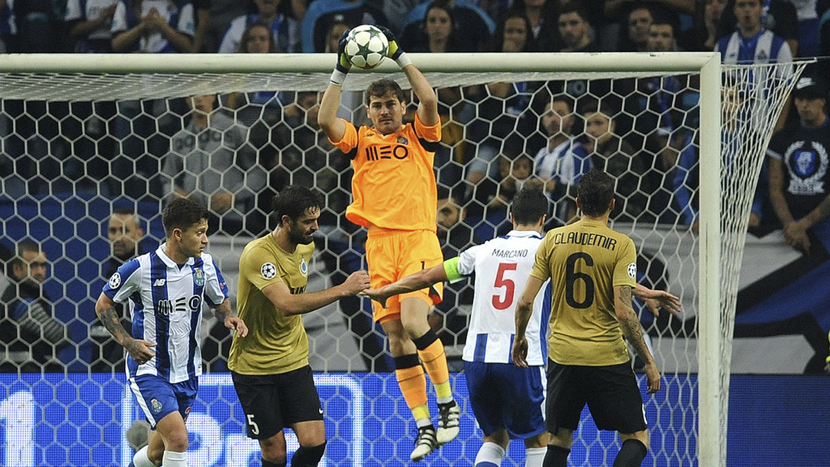 1. 175 matcher - Iker Casillas (Real Madrid, Porto)