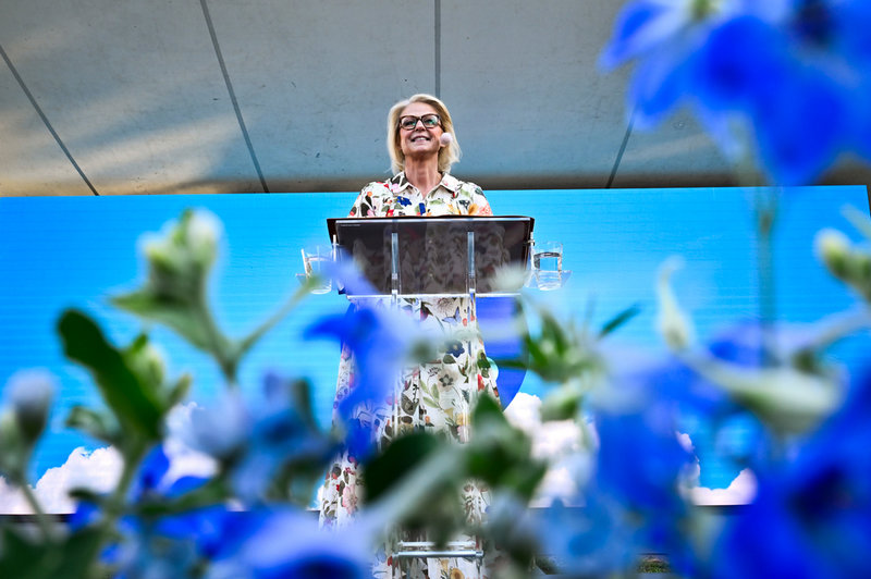 Finansminister Elisabeth Svantesson (M) håller tal under politikerveckan i Almedalen.