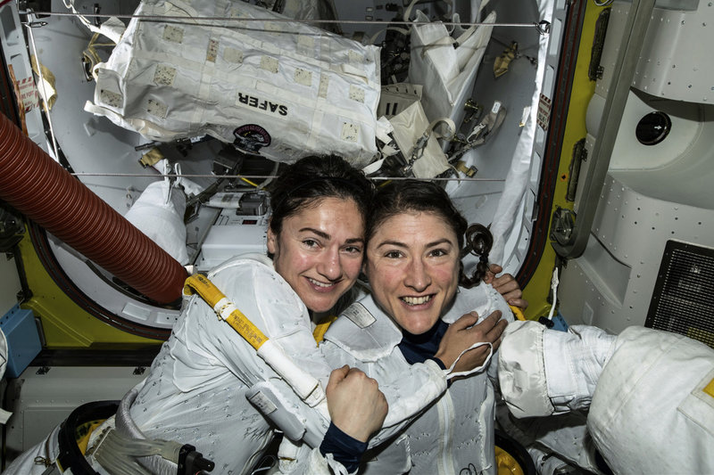 Jessica Meir och Christina Koch 2019.