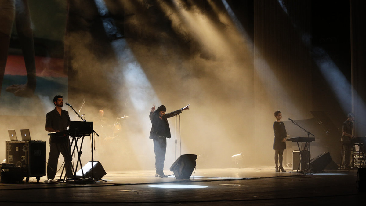 Laibach på scenen i Pyongyang, Nordkorea, i augusti 2015. Nu står Ukrainas huvudstad Kiev på tur. Arkivbild.