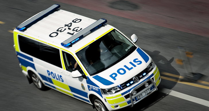Polisbil, Blåljus, Polisen, Facebook