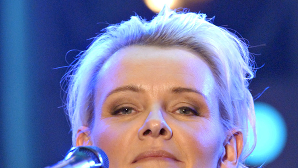 Eva Dahlgren släppte låten "Ung och stolt" 1987. 