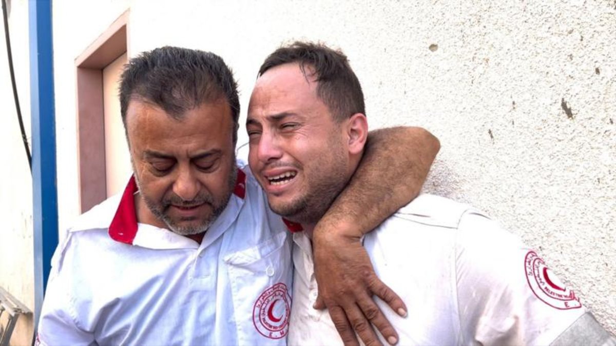 Dagen då ambulanssjukvårdarna förlorade sina kollegor var den värsta, enligt Rami Khamis. Bild från dokumentären.