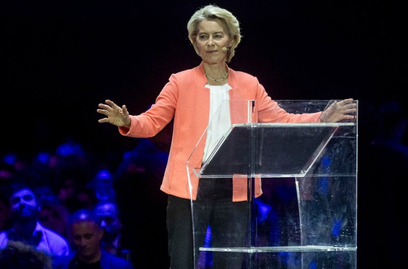 EU-kommissionens ordförande Ursula von der Leyen talar på italienska teknikveckan i Turin den 3 oktober.