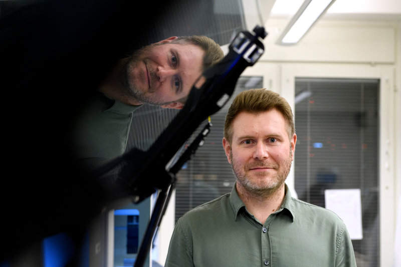 Mattias Karlsson är verksamhetsutvecklare på masstestningslaboratoriet för covid-19 på Karolinska universitetssjukhuset i Solna.
