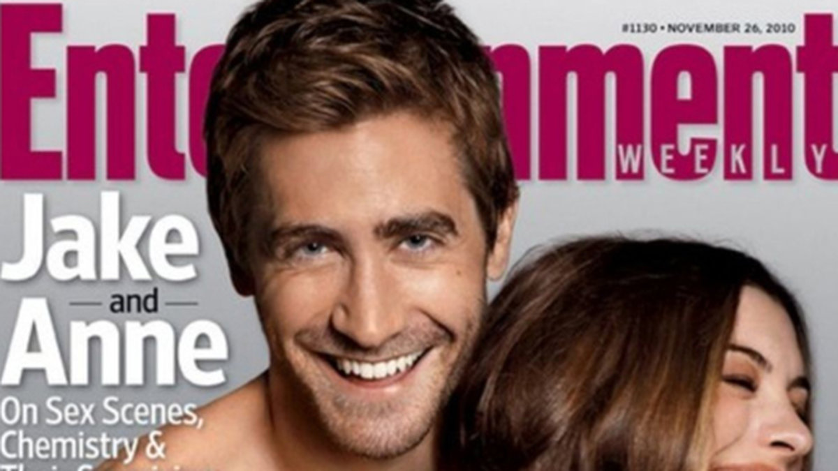 Jake Gyllenhaal och Anne Hathaway på omslaget till Entertainment Weeklys novembernummer år 2010. 