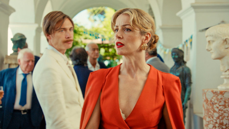 Jens (Jesper Rönndahl) och Mimmi (Marie Agerhäll) är tillbaka i "Dips". 