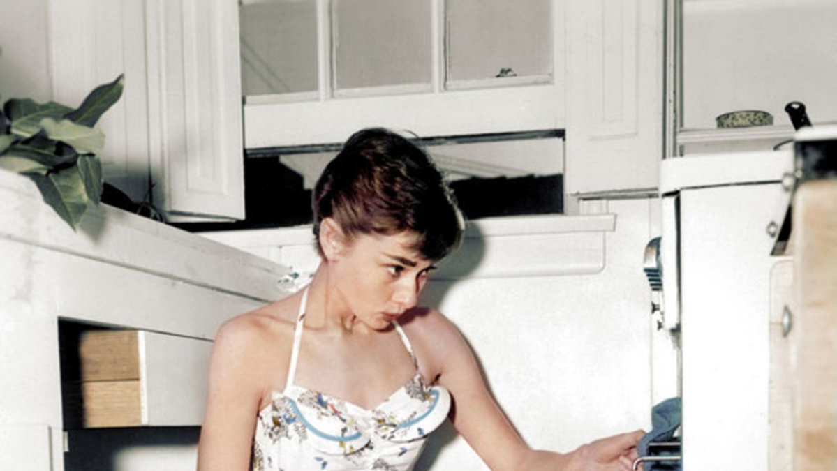 Odaterad bild på Audrey Hepburn.