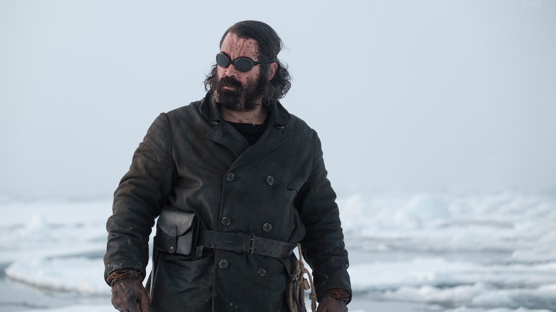 Colin Farrell som den grymme harpuneraren Henry Drax i 'The North water'. Pressbild.