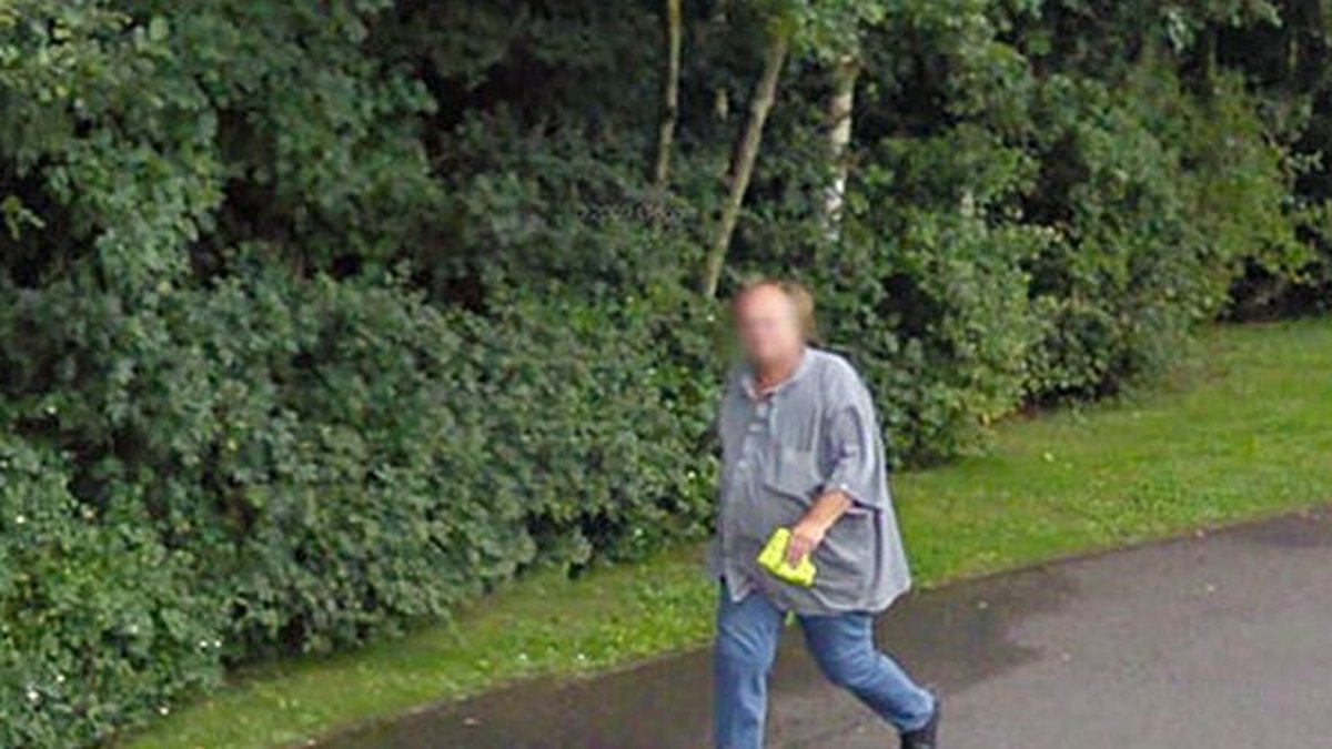 Fotgängaren Bob Mewse fick syn på sig själv på en Google Street-bild och blev motiverad att gå ner i vikt. I dag är han 44 kilo lättare.