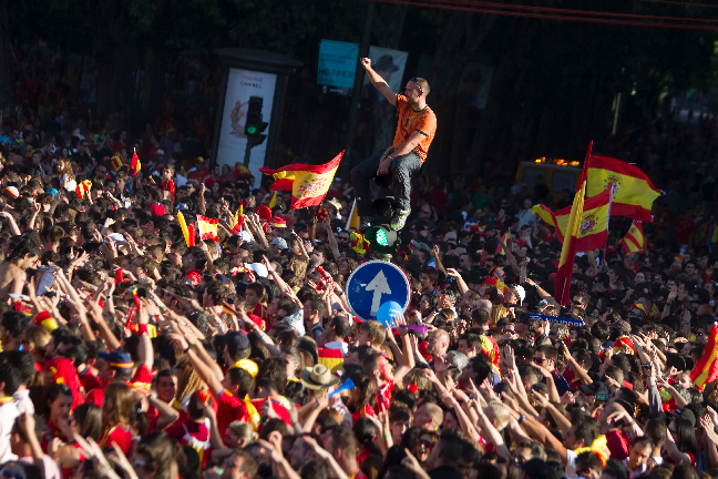 Supportrarna har tagit över Madrids gator.
