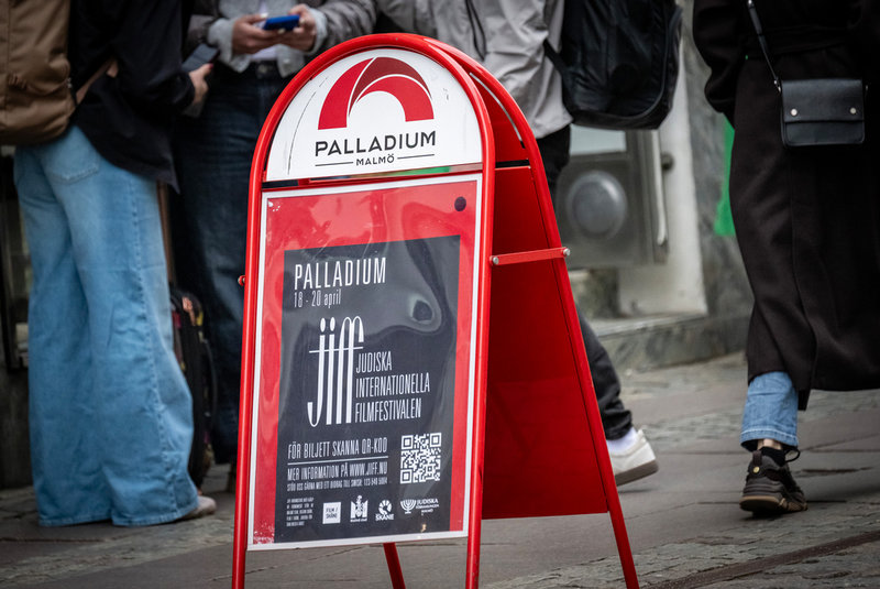 Judiska internationella filmfestivalen arrangeras för första gången på Palladium i Malmö. 