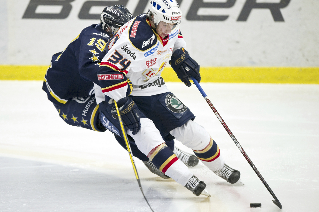 HV71 visade upp mästarform när Djurgården besegrades i Kinnarp Arena.