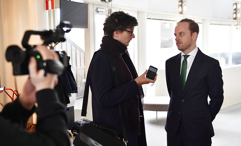 Nyheter24:s Karl Anders Lindahl intervjuar Gustav Kasselstrand Nyheter24:s Karl Anders Lindahl intervjuar Gustav Kasselstrand