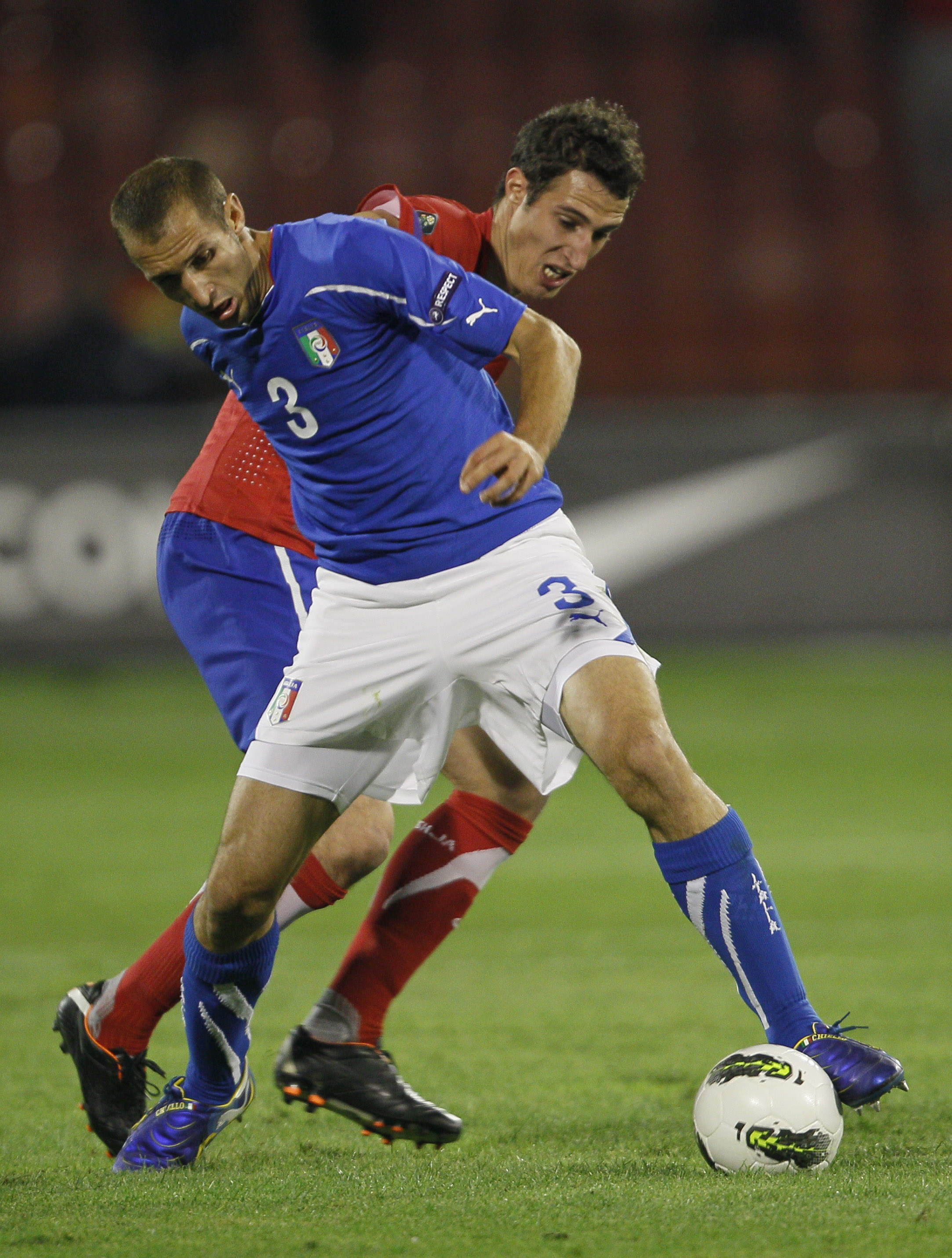 Giorgio Chiellini, Italien. Det enda italienarna kan vaska fram i stjärnväg just nu. Giorgio Chiellini, Italien. Det enda italienarna kan vaska fram i stjärnväg just nu.