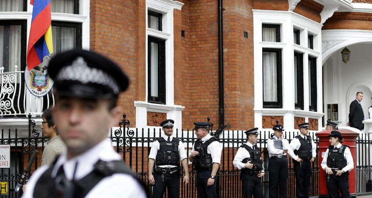 Ambassad, London, Polisen, Ecuador, Julian Assange