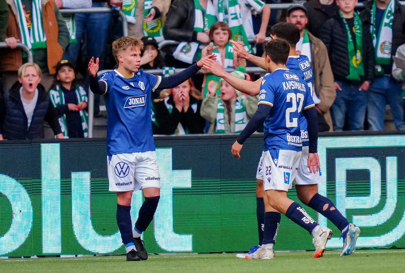 Otso Liimatta, till vänster, gav Hammarby en kalldusch redan efter tio minuter.
