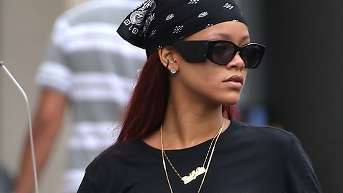 Rihanna traskar runt i New York.