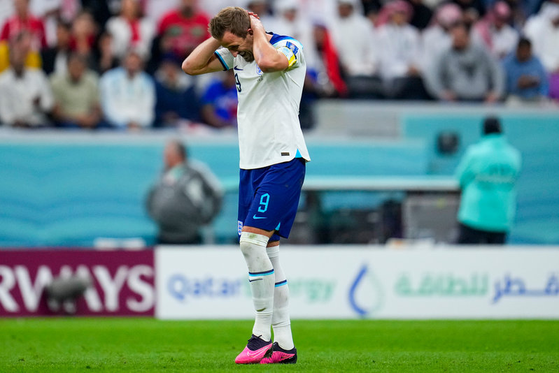 Harry Kane efter straffmissen.