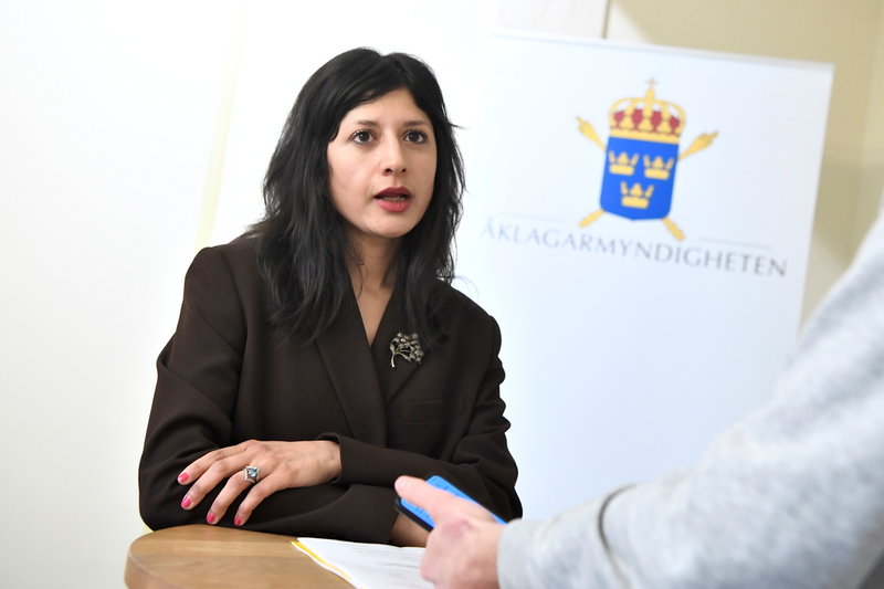 Åklagare Reena Devgun väckte på tisdagen åtal mot en 49-årig kvinna för grov krigsförbrytelse och grovt folkrättsbrott, begånget i Syrien.