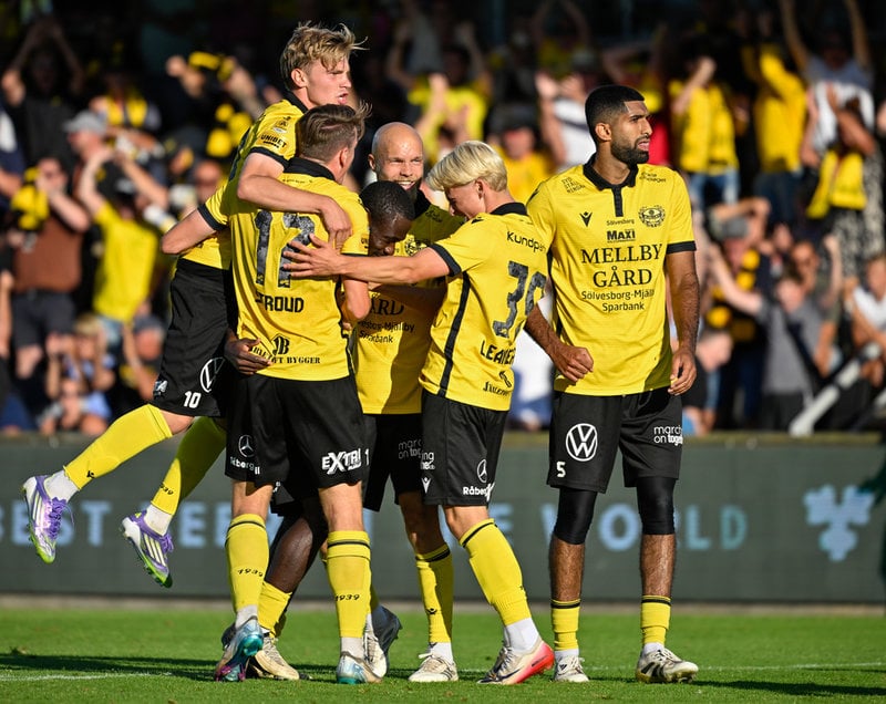 Mjällby kunde fira en sen kvittering mot Djurgården.