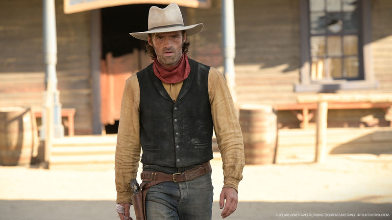 Alban Lenoir spelar Lucky Luke i komediserien om den snabbskjutande västernhjälten.