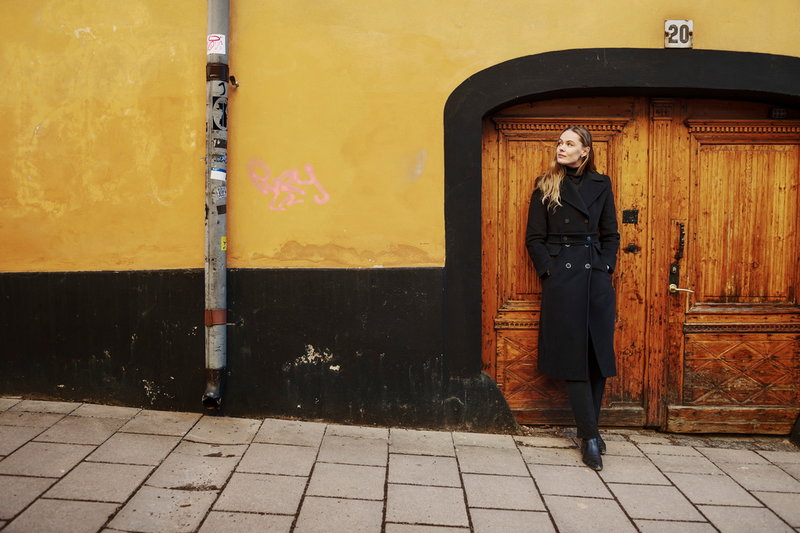 Frida Gustavsson är just nu aktuell i 'Vikings: Valhalla'. Sina framtida projekt får hon ännu inte tala om – vilket bland annat omfattar den film hon ska börja spela in i påsk.