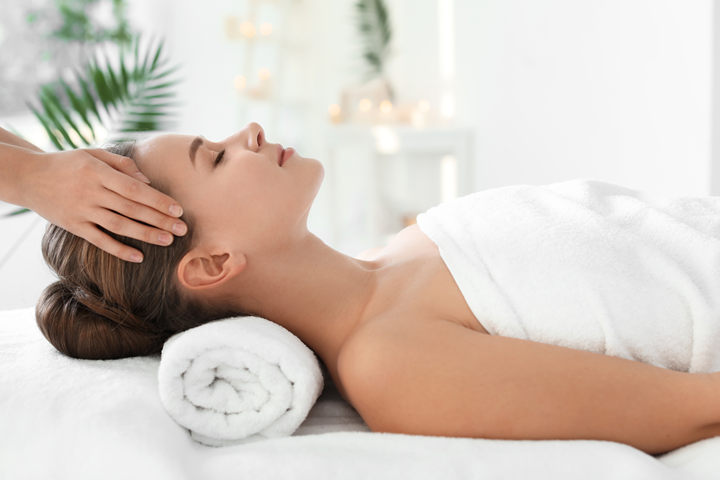 60 min klassisk ansiktsbehandling 60 min klassisk ansiktsbehandling
