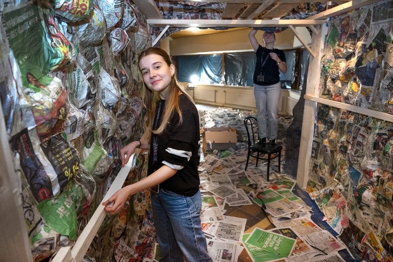 "Man får många nya kompisar och får bygga, något man inte gör varje dag", säger Martyna Kacprzak.