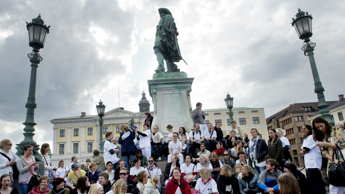 Demonstration för högre löner för sjuksköterskor, i Göteborg 2014.