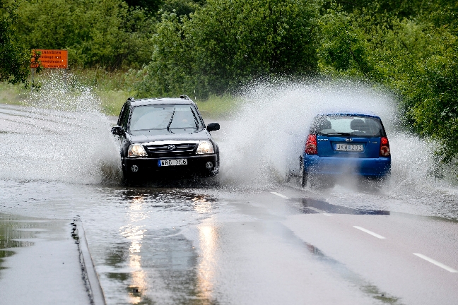 Sverige har drabbats av stora regnoväder som gett översvämningar i södra delarna av landet.
